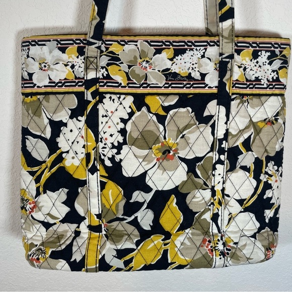 Vera Bradley Dogwood Floral Tote - Picture 4 of 9